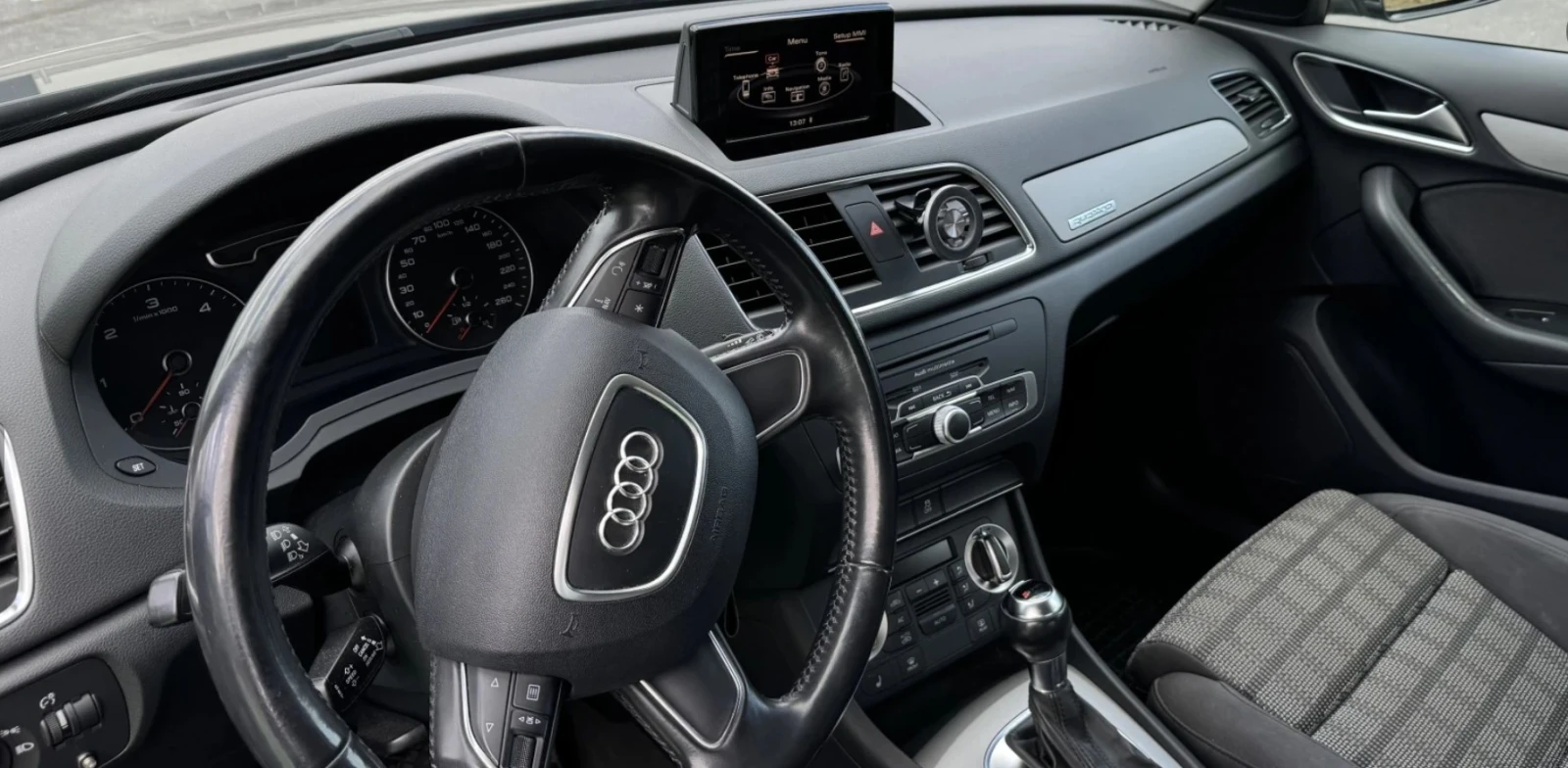 Audi Q3 2.0 TDI QUATTRO, снимка 8 - Автомобили и джипове - 55527363