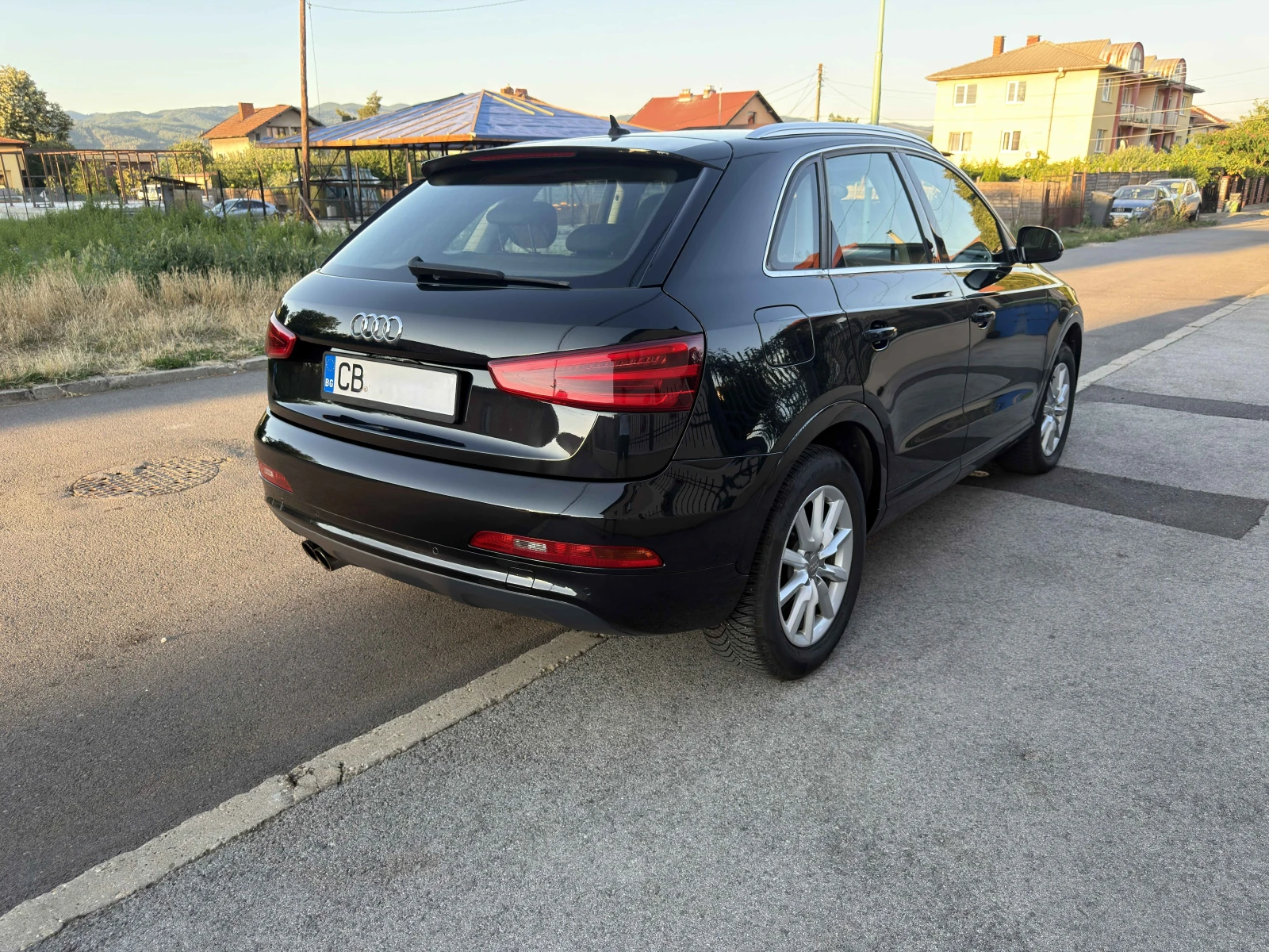 Audi Q3 2.0 TDI QUATTRO, снимка 4 - Автомобили и джипове - 55527363