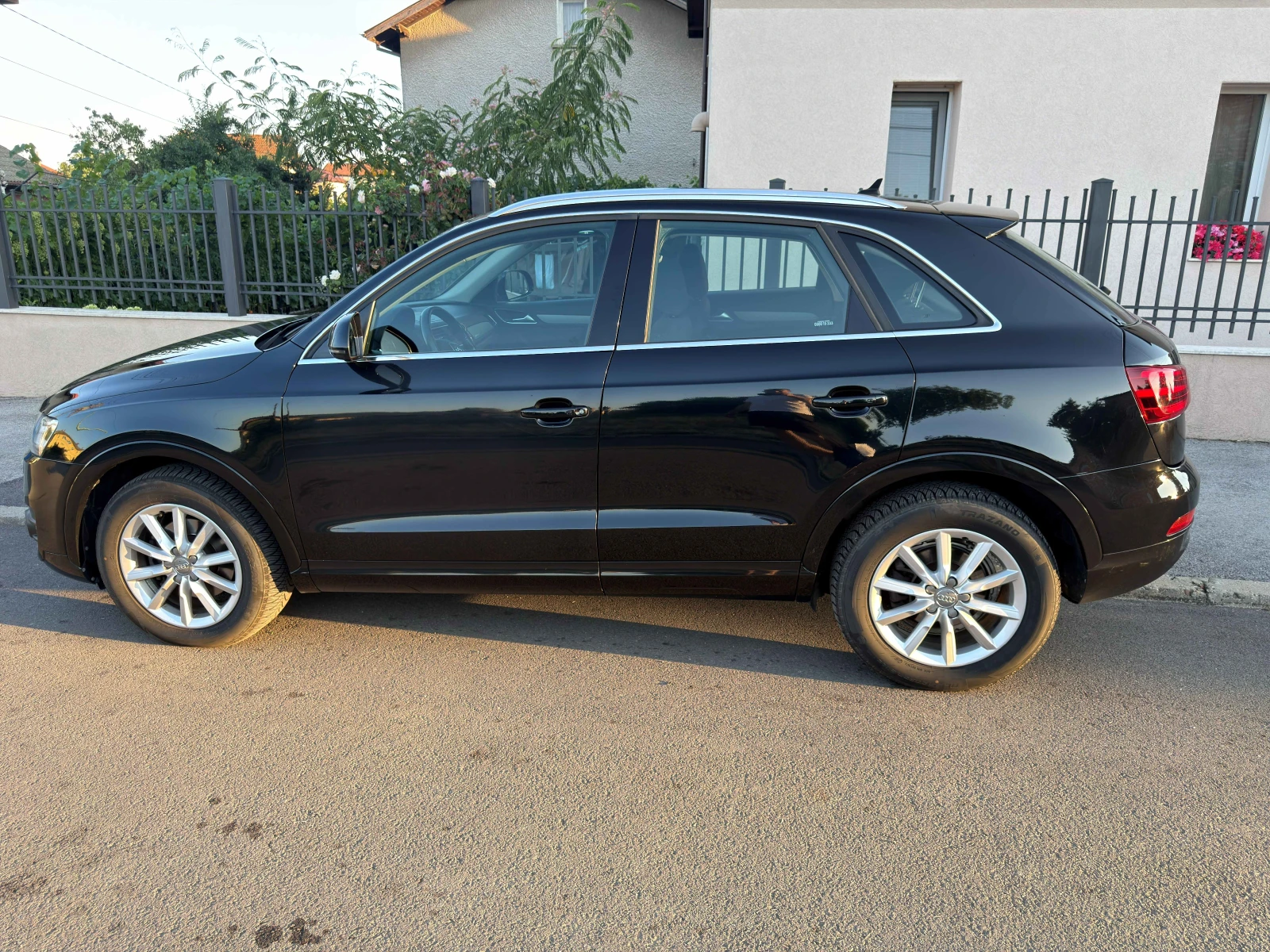 Audi Q3 2.0 TDI QUATTRO, снимка 2 - Автомобили и джипове - 55527363