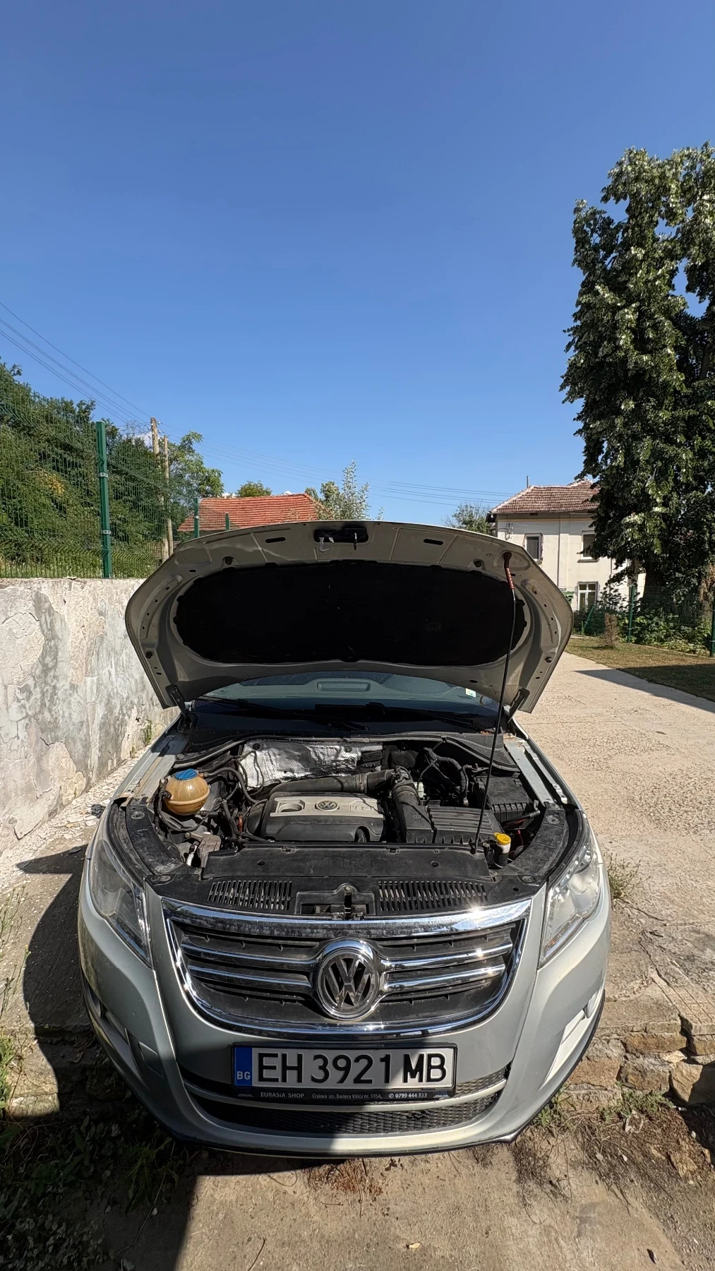 VW Tiguan, снимка 2 - Автомобили и джипове - 55672331