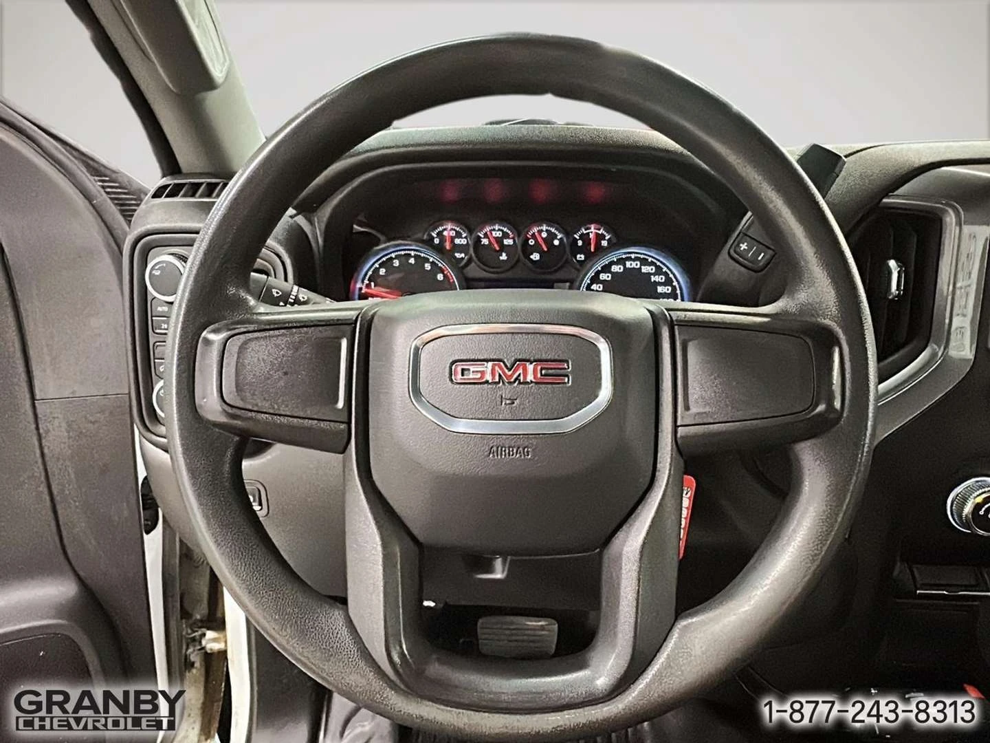 Gmc Sierra, снимка 14 - Автомобили и джипове - 56020865