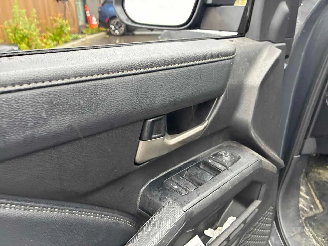 Toyota Tacoma * Hybrid * CARFAX * ��� ������������ ������ | Mobile.bg � ����������� 11