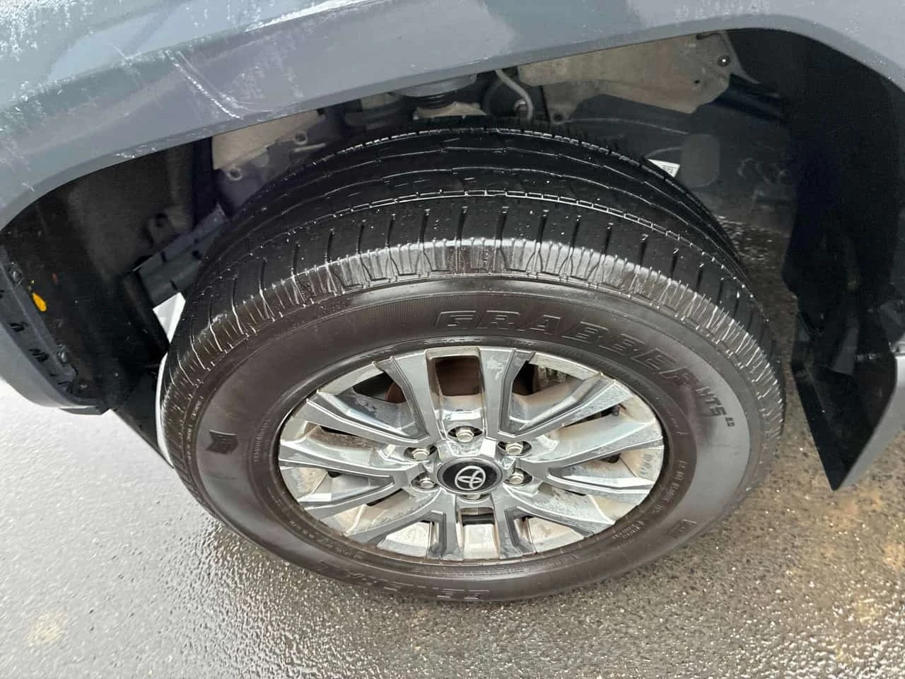 Toyota Tacoma * Hybrid * CARFAX * ��� ������������ ������ | Mobile.bg � ����������� 7