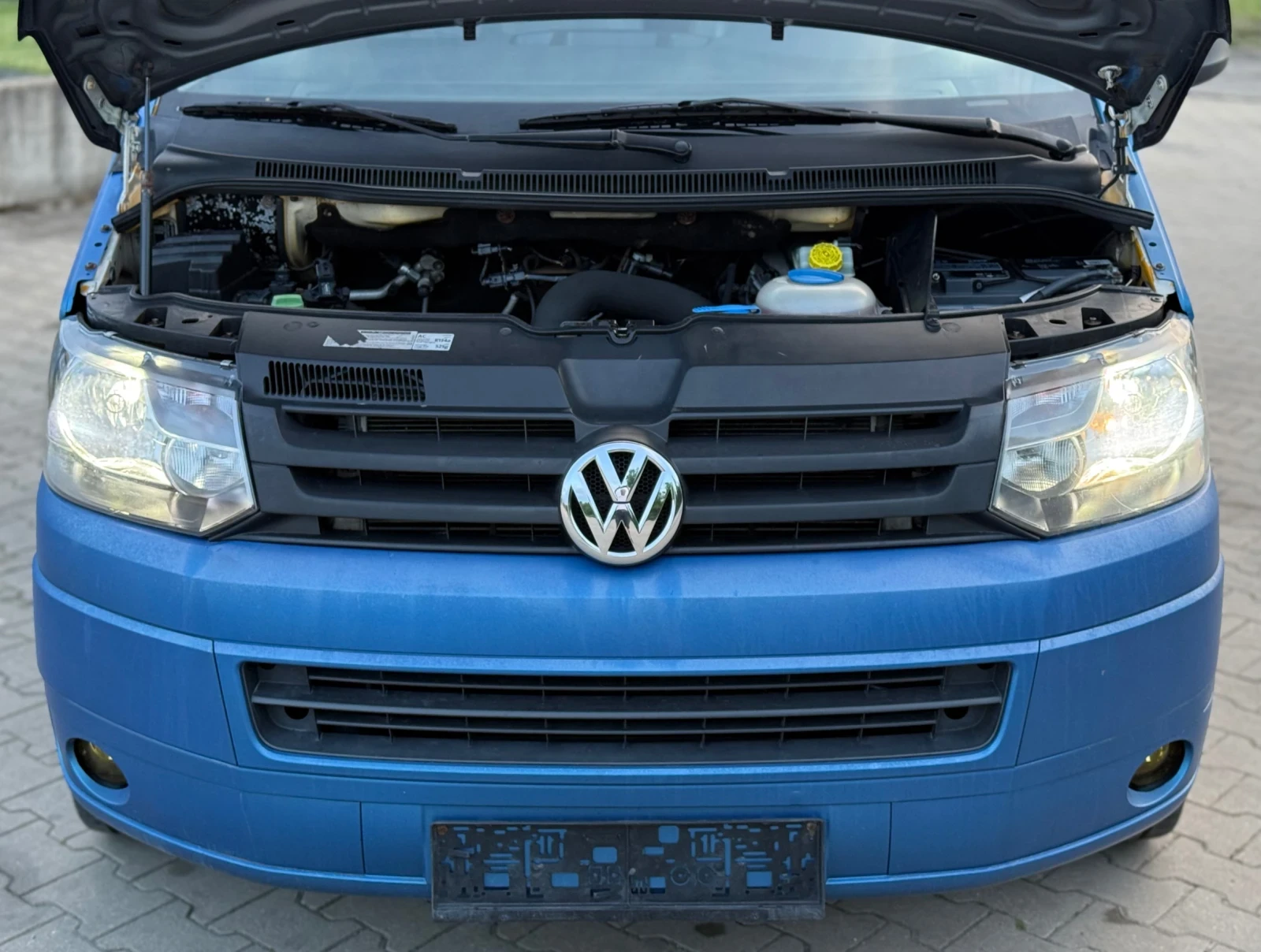 VW Transporter 2.0TDi 140к.с * 4-Motion* * Навигация*  - изображение 9