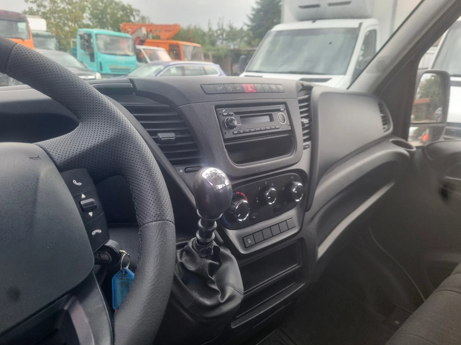 Iveco 35c15 бордови, снимка 7 - Бусове и автобуси - 55565664