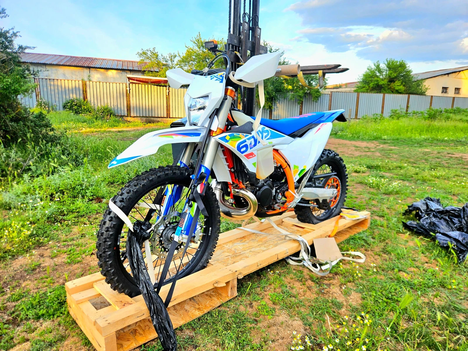 Ktm 300 EXC 300 SIX DAYS 2026 , снимка 6 - Мотоциклети и мототехника - 54690722