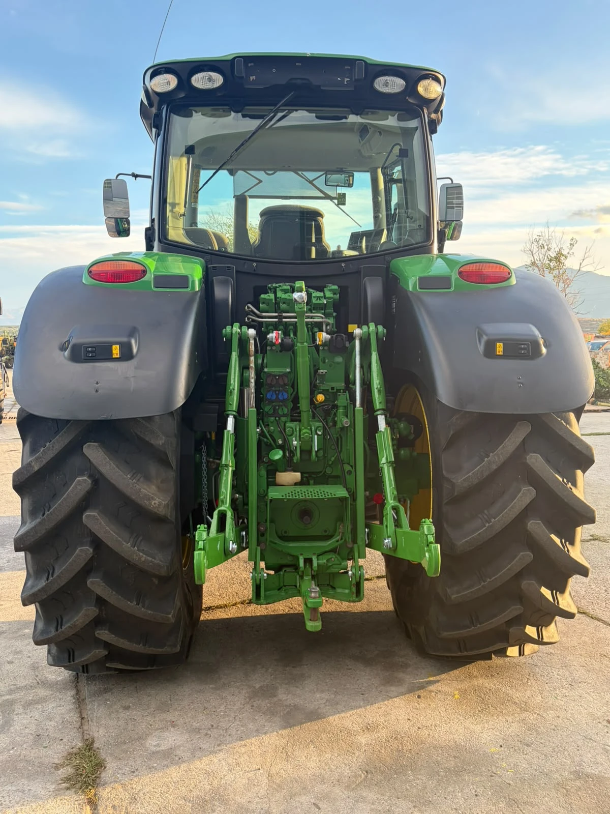 ������� John Deere 6215R Auto Trac SF6000 ������ � 20% ������  | Mobile.bg � ����������� 7