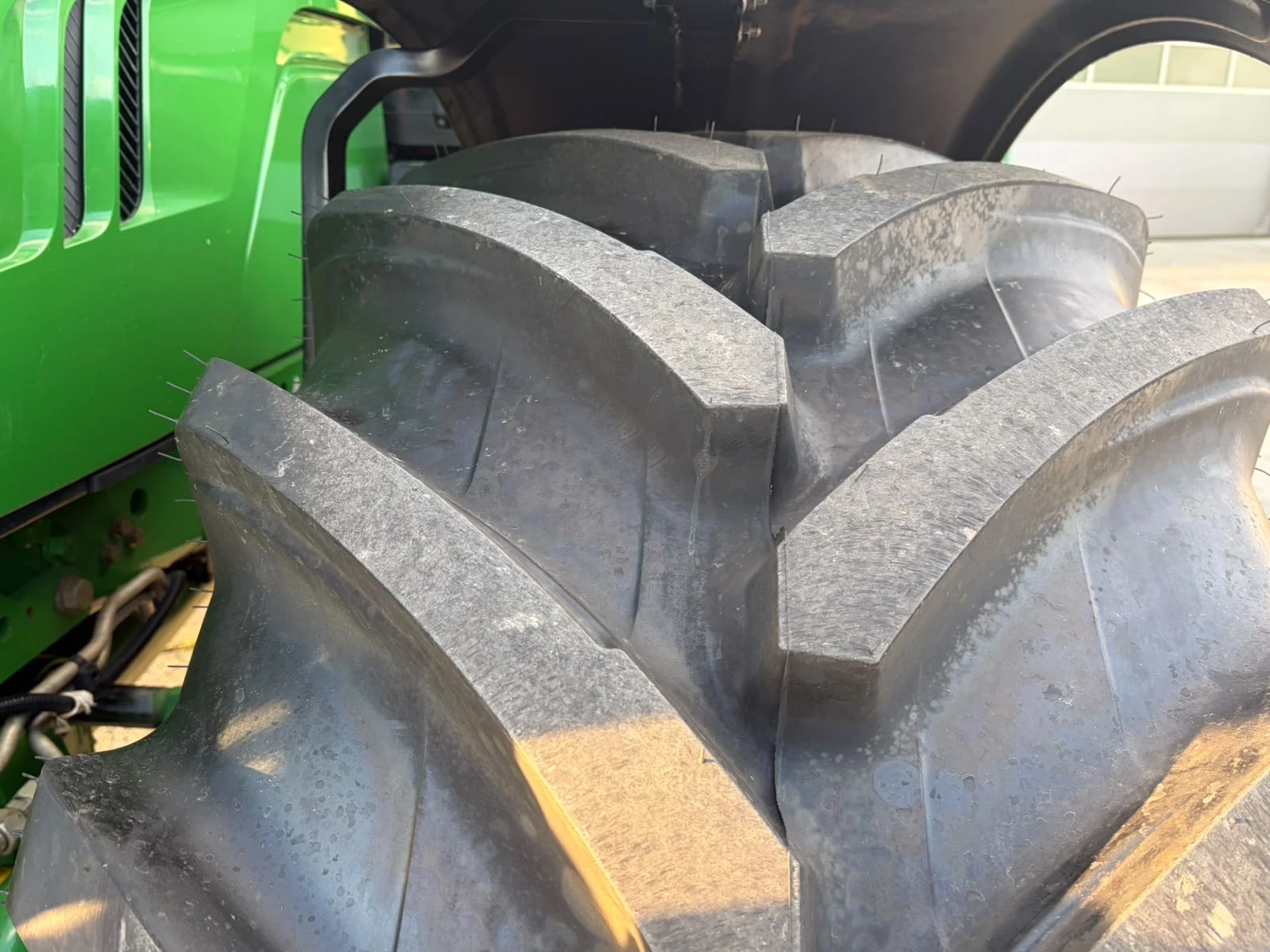 ������� John Deere 6215R Auto Trac SF6000 ������ � 20% ������  | Mobile.bg � ����������� 16