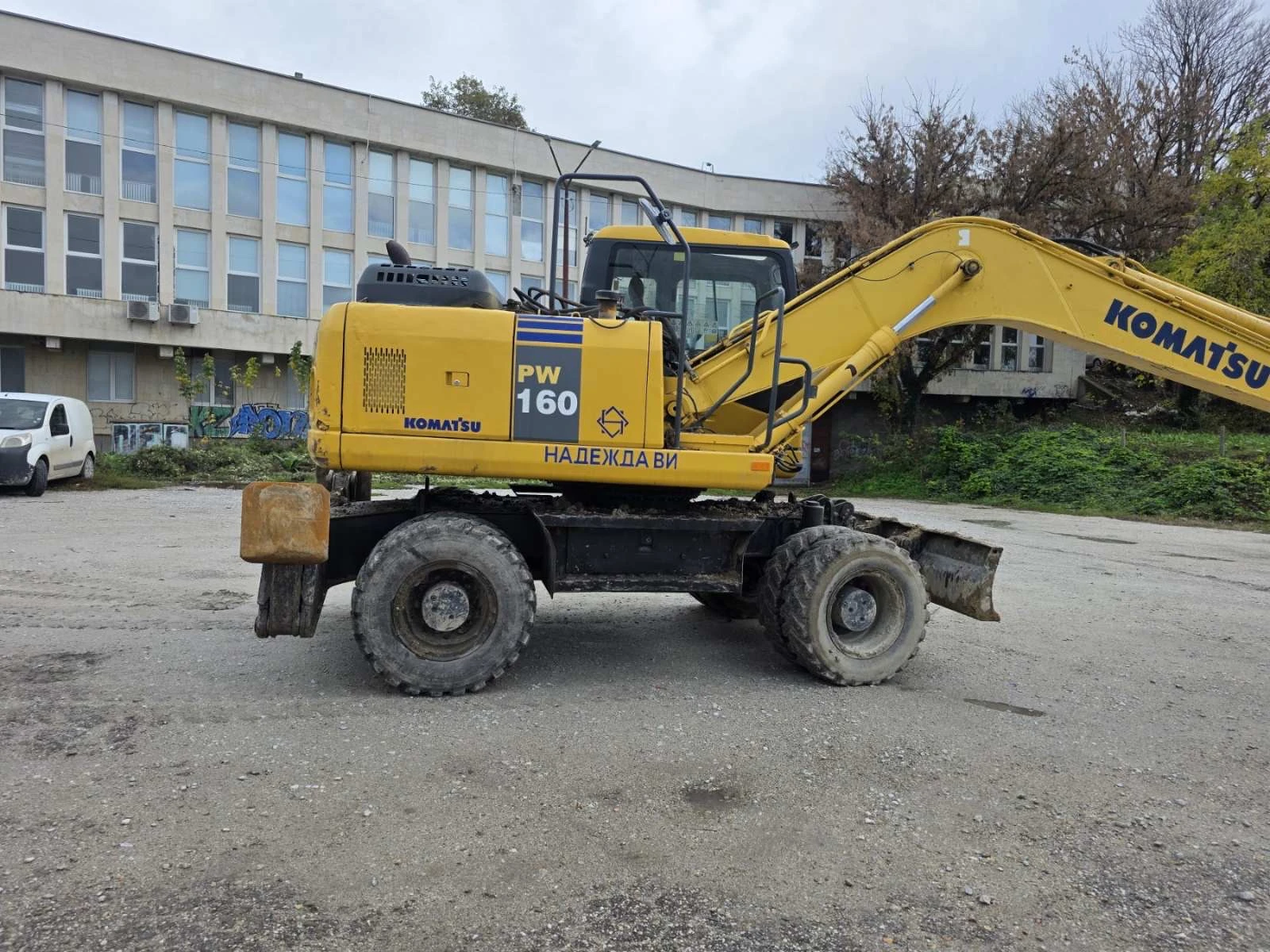 Багер Komatsu PW160-7EO - изображение 3