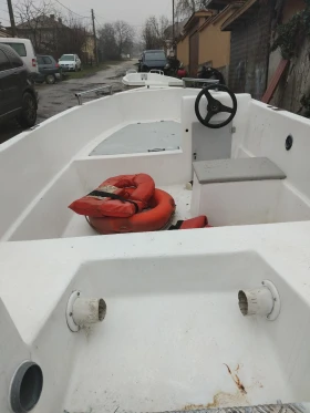 Лодка Ally 4.50 , снимка 2 - Воден транспорт - 53622230