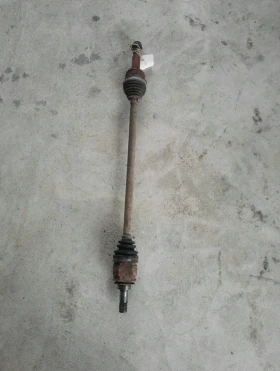 полуоска задна дясна Тойота Рав4 2.0Б