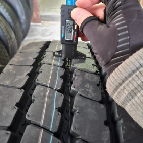 Гуми, снимка 6