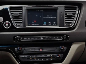 Kia Carnival 2.2 Automatic, снимка 13