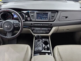 Kia Carnival 2.2 Automatic, снимка 9