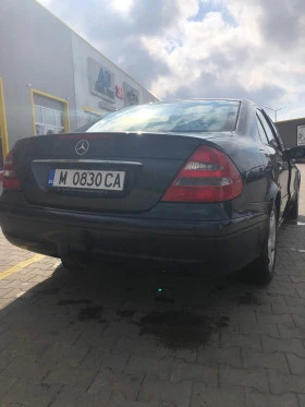 Mercedes-Benz E 200, снимка 3