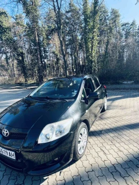 Toyota Auris, снимка 2