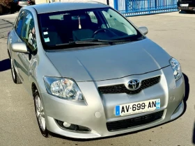 Toyota Auris 2.0D4D-125кс