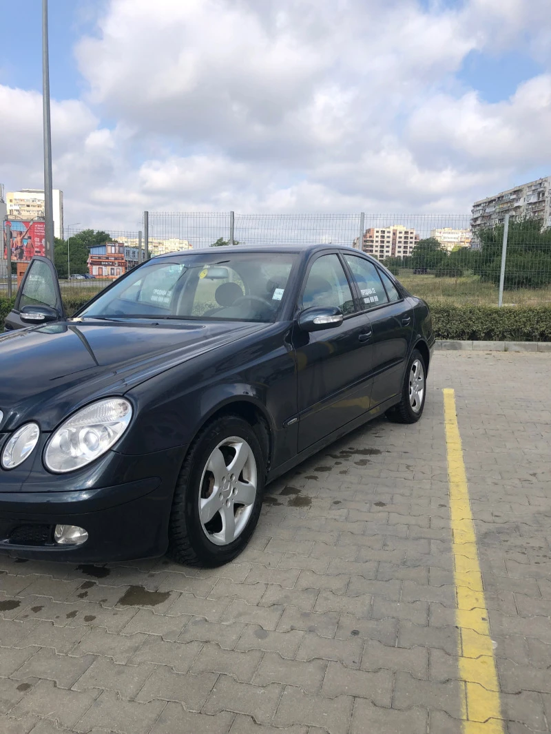 Mercedes-Benz E 200, снимка 2 - Автомобили и джипове - 47431454