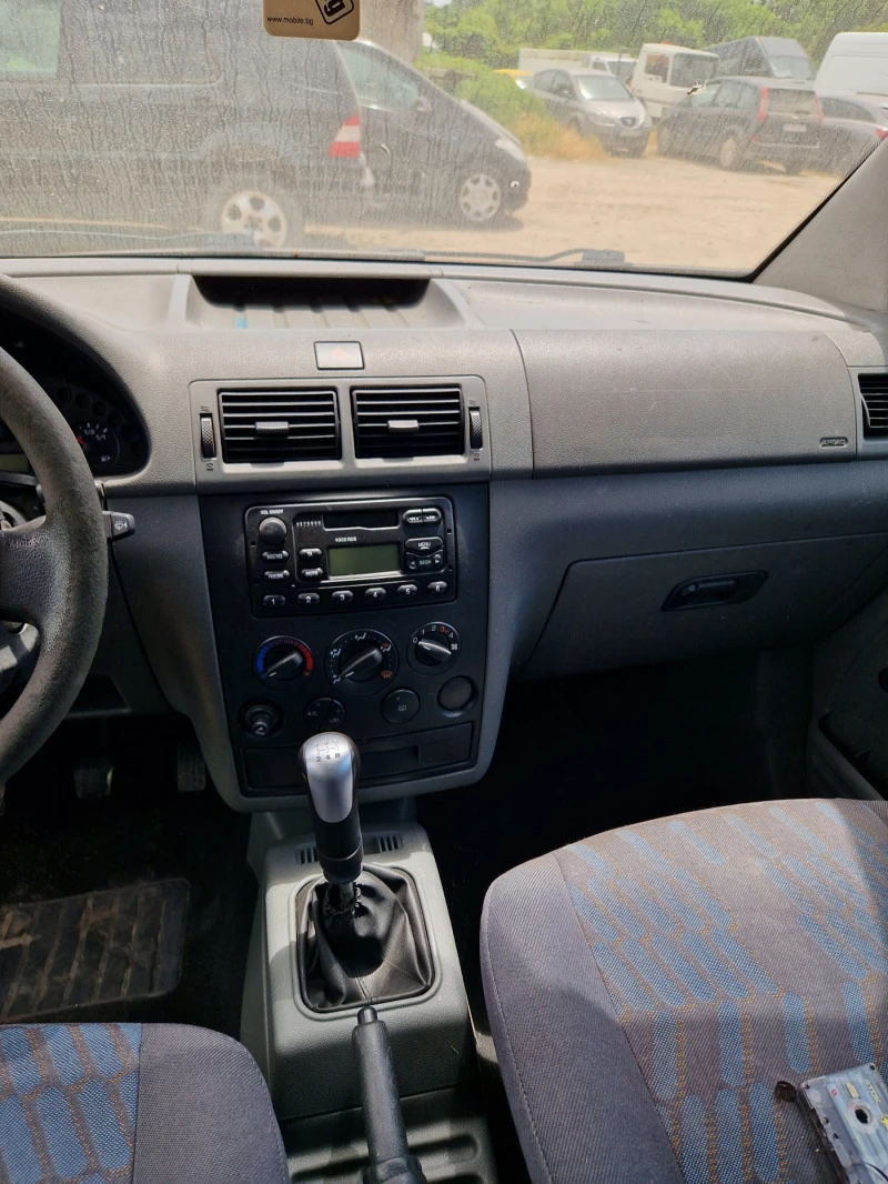 Ford Connect 1.8TDCI, снимка 6 - Автомобили и джипове - 47511591