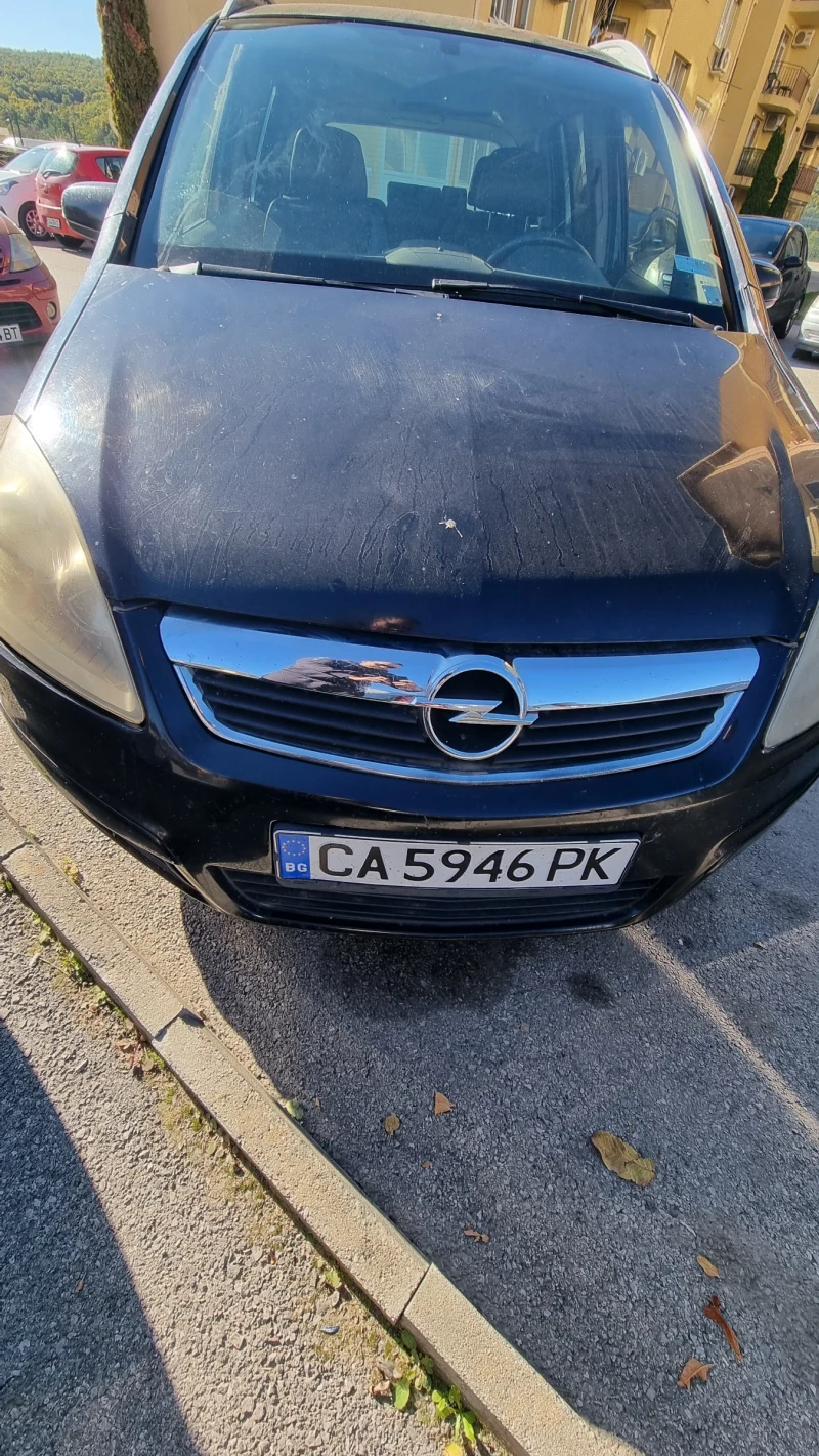 Opel Zafira Minivan, снимка 10 - Автомобили и джипове - 47649363