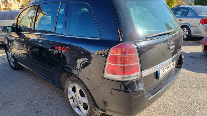 Opel Zafira Minivan, снимка 14 - Автомобили и джипове - 47649363