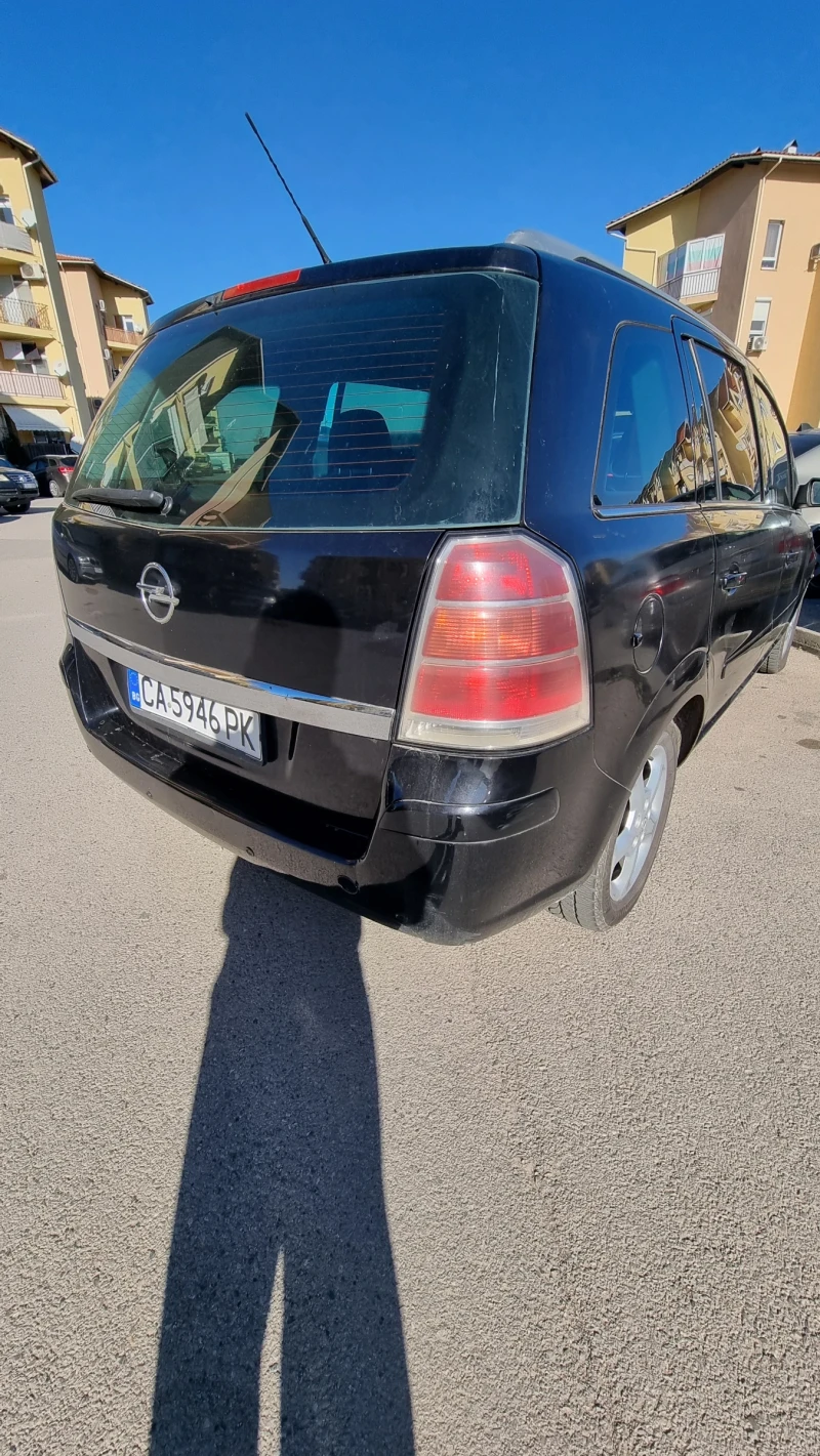 Opel Zafira Minivan, снимка 9 - Автомобили и джипове - 47649363