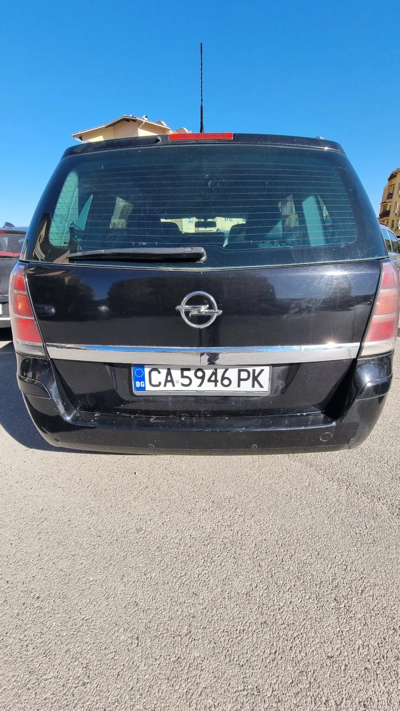 Opel Zafira Minivan, снимка 8 - Автомобили и джипове - 47649363