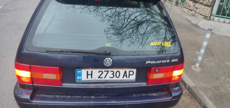 VW Passat, снимка 2 - Автомобили и джипове - 48953827