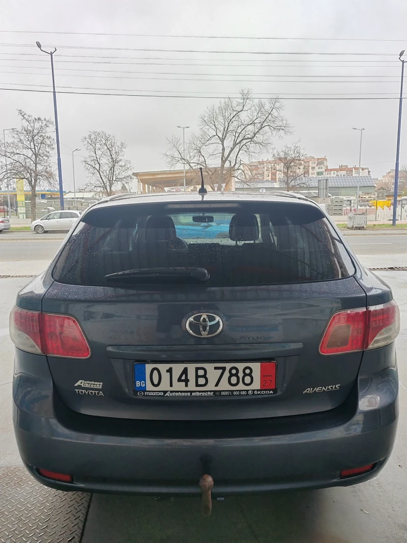 Toyota Avensis 2.2, 150к.с., снимка 6 - Автомобили и джипове - 49548805