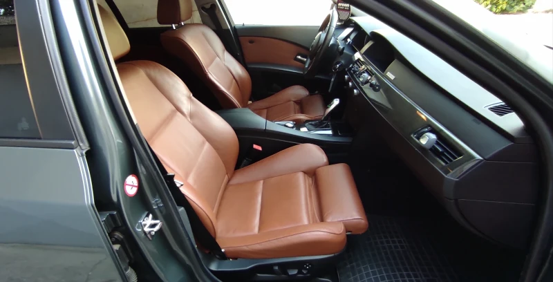 BMW 525 2.5i 192к.с Уникат! , снимка 13 - Автомобили и джипове - 53390870