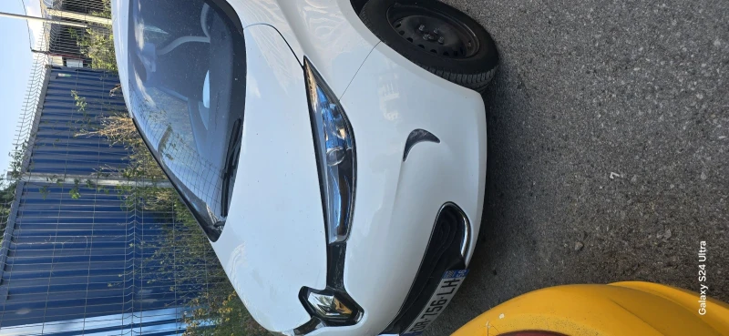 Renault Zoe, снимка 17 - Автомобили и джипове - 52251397