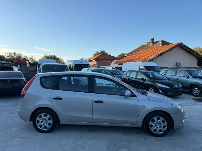 Hyundai I30 1.6CRDI ЛИЗИНГ, снимка 4 - Автомобили и джипове - 52221594