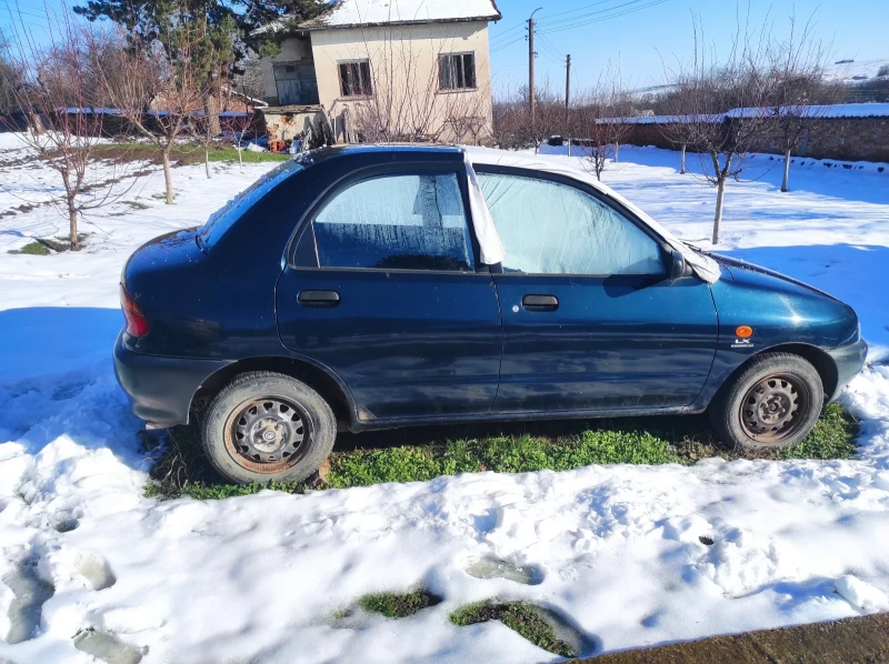 Mazda 121, снимка 3 - Автомобили и джипове - 52918180