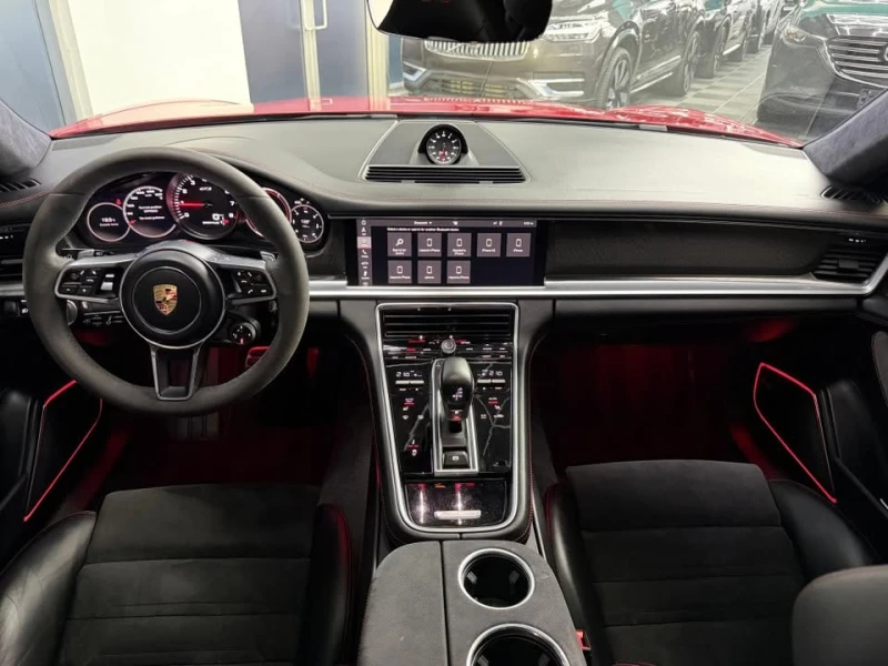 Porsche Panamera * GTS* С РЕГИСТРАЦИЯ&АВТО КРЕДИТ, снимка 11 - Автомобили и джипове - 53343278