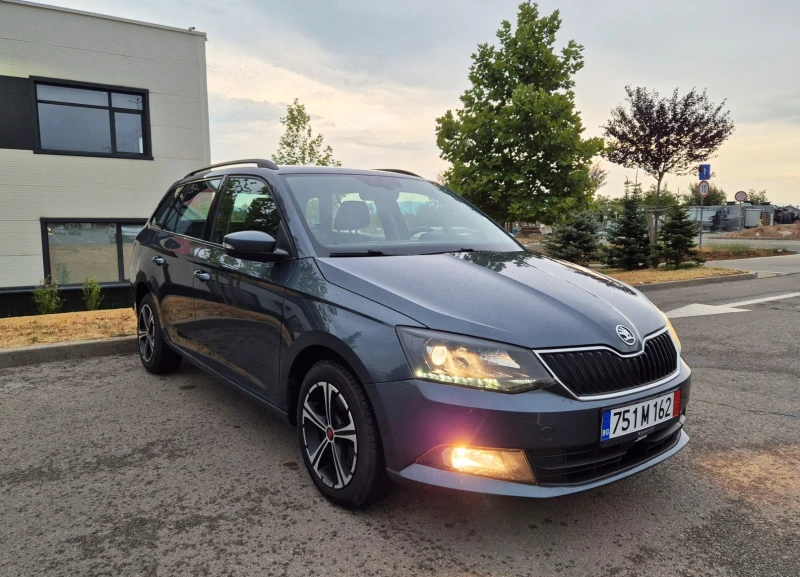 Skoda Fabia 1.2 TSI , снимка 5 - Автомобили и джипове - 53467421