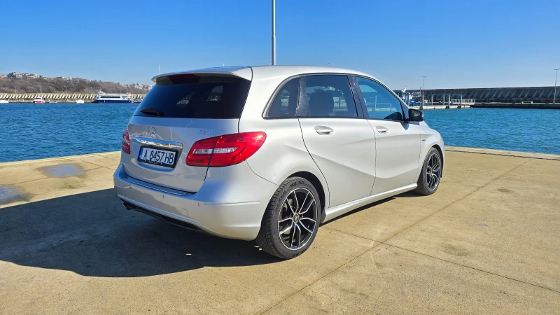 Mercedes-Benz B 200 B200CDI, снимка 5 - Автомобили и джипове - 53475881