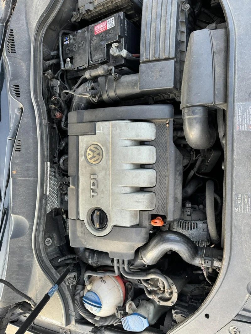 VW Passat 2.0 - 200 лв. - 24252791 | Car24.bg