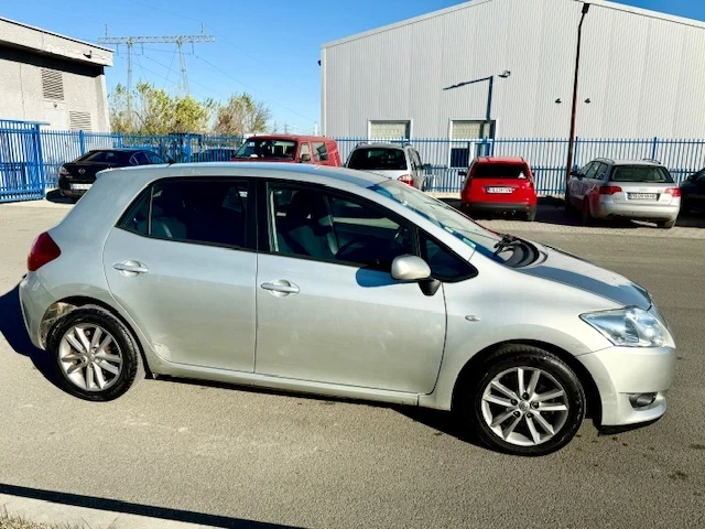 Toyota Auris 2.0D4D-125 | Mobile.bg   2
