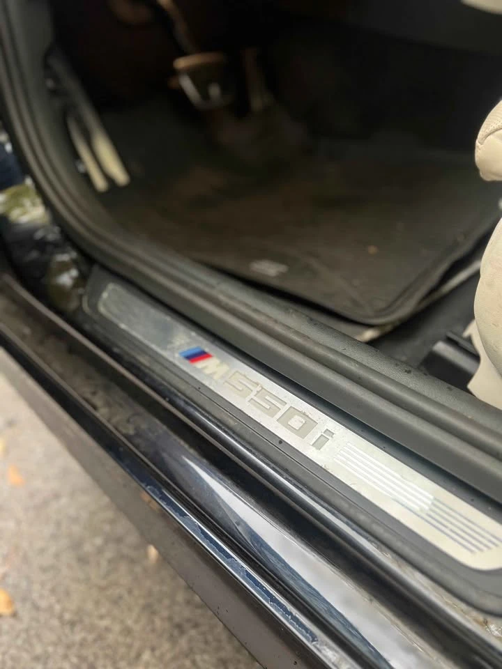 BMW 550 M550I * * FULL * * CARFAX * * АВТОКРЕДИТ * * , снимка 17 - Автомобили и джипове - 53181349