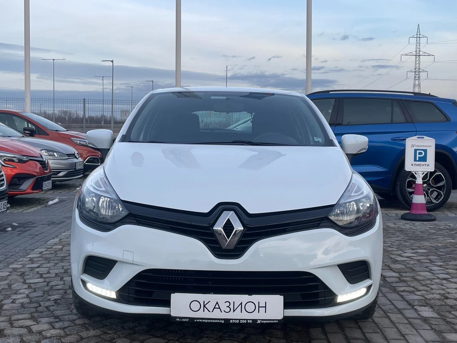 Renault Clio 0.9TCe/ 75 к.с. - изображение 2