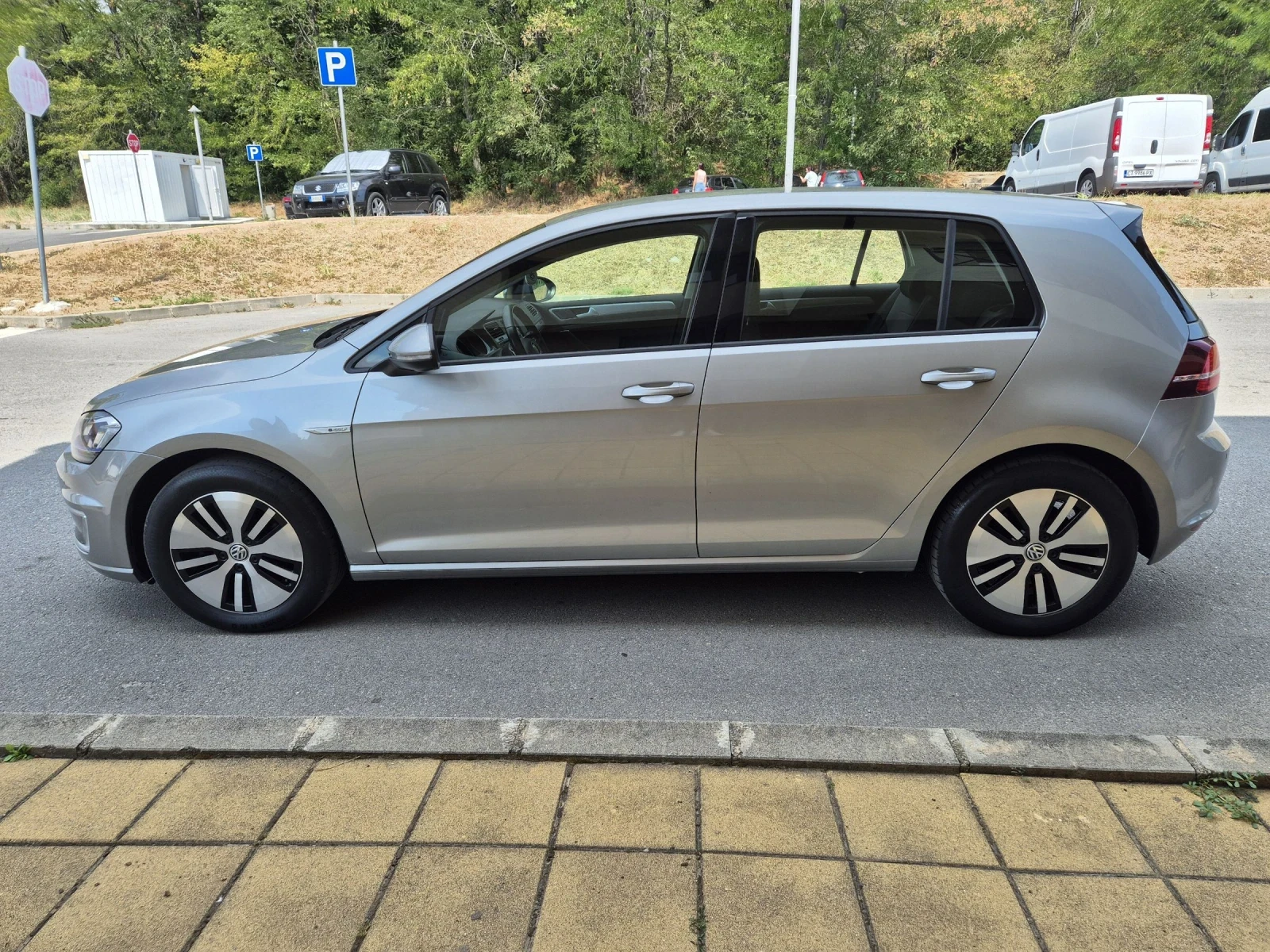 VW Golf Е-GOLF DISTRONIC  - изображение 3