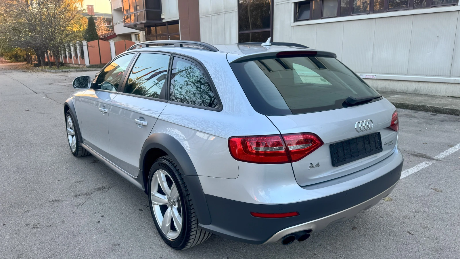 Audi A4 Allroad 2.0 TDI Quattro - изображение 6