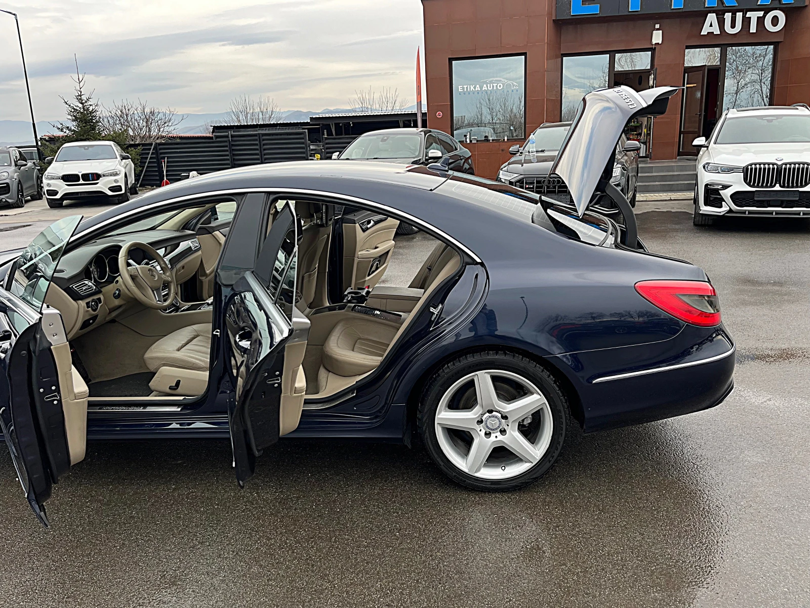 Mercedes-Benz CLS 350 4x4-LED-BIXENON-MONITORI-DVD-NAVI-4MATIC-GERMANIA! | Mobile.bg — изображение 14