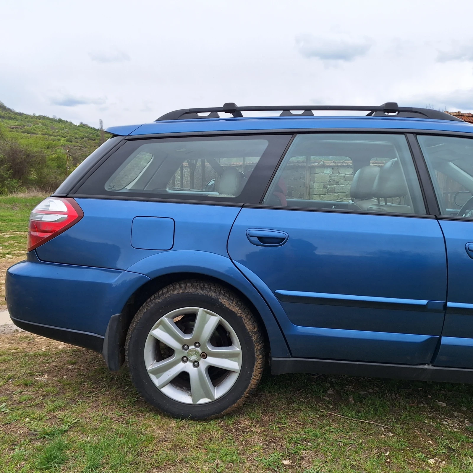 Subaru Outback 2.5 бензин + газ - изображение 6