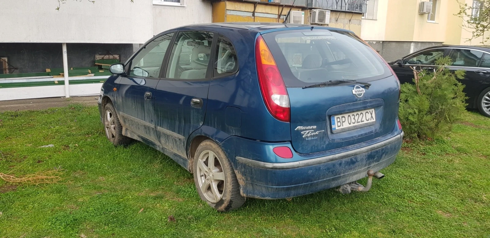 Nissan Almera tino 2.2d - изображение 4