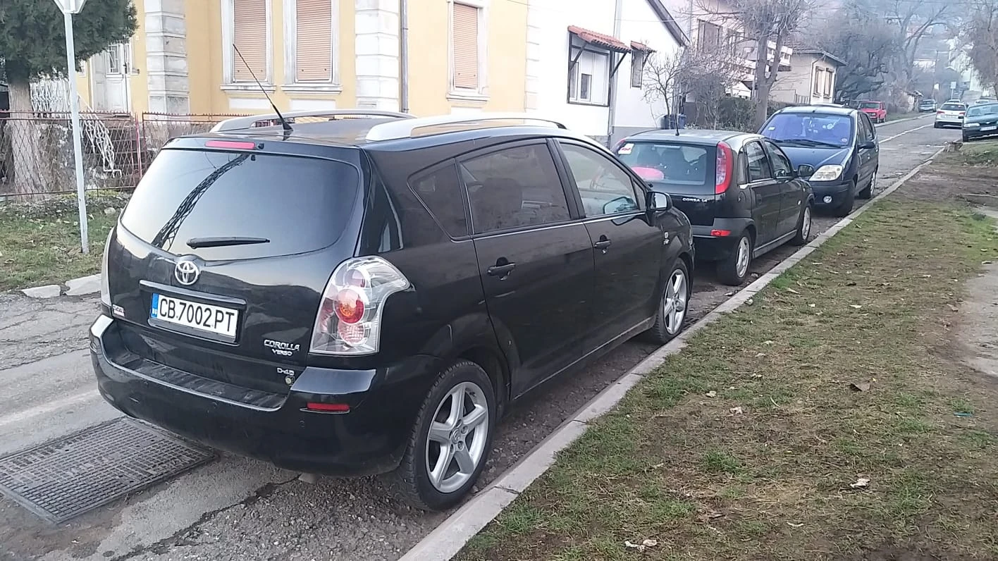 Toyota Corolla verso  - изображение 4