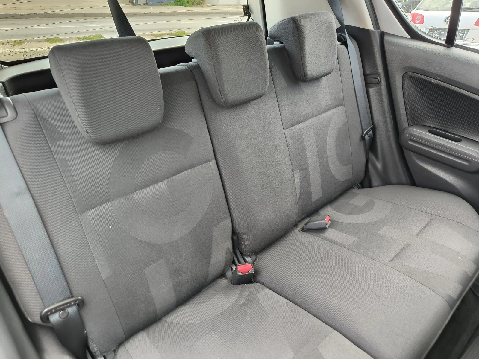 Opel Agila 1.0i - изображение 10