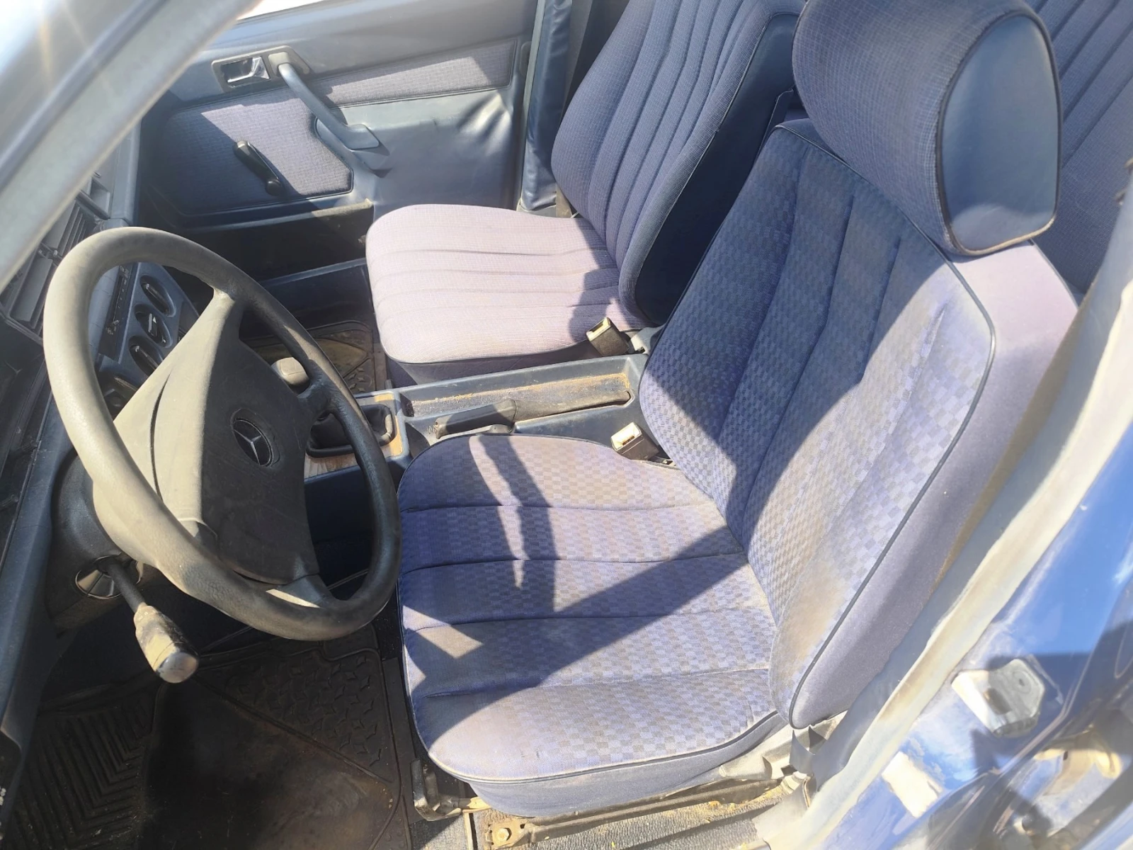 Mercedes-Benz 190 Е - изображение 7