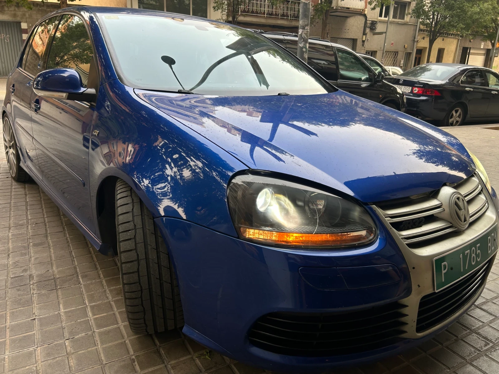 VW Golf R32 Автоматик 4х4 ТОП СЪСТОЯНИЕ - изображение 3