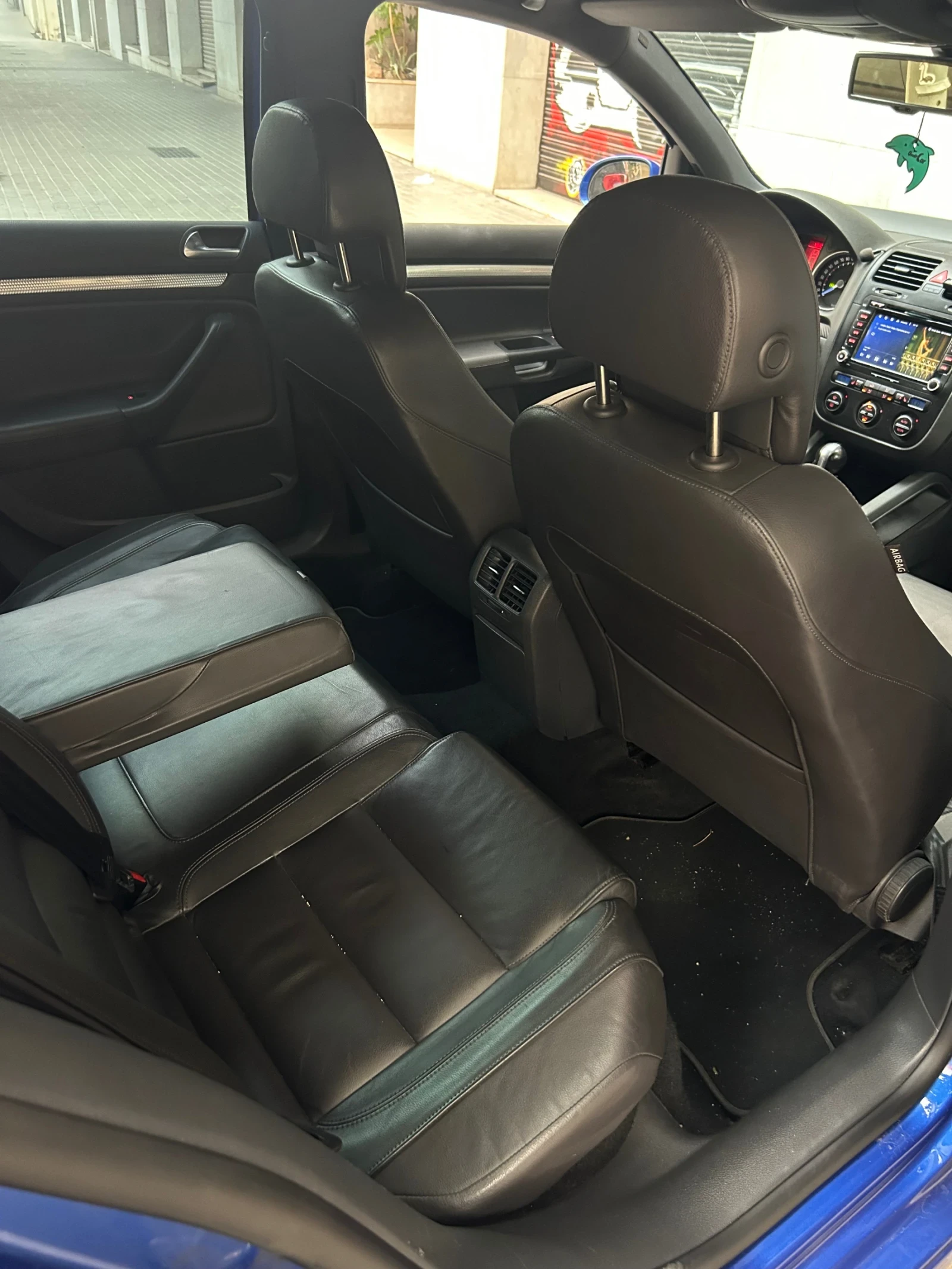VW Golf R32 Автоматик 4х4 ТОП СЪСТОЯНИЕ - изображение 9